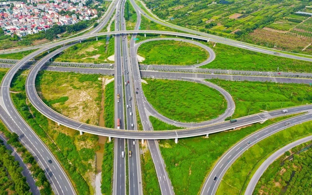 Điểm sáng đầu tư tại đặc khu kinh tế ven biển tiên phong